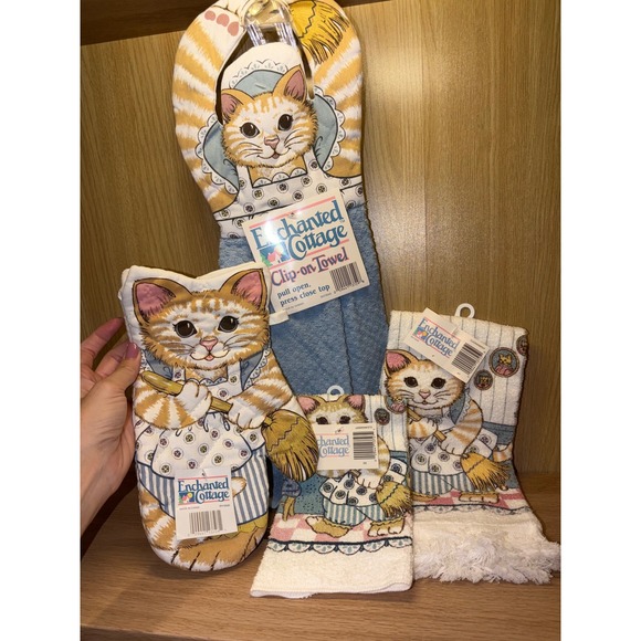 Enchanted Cottage Other - Vintage Enchanted Cottage Cat Kitchen Set Towels Oven Mitt NWT